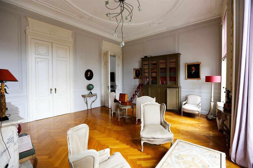 B&B Villa Leopoldine Brussels Guesthouse Иксел Екстериор снимка