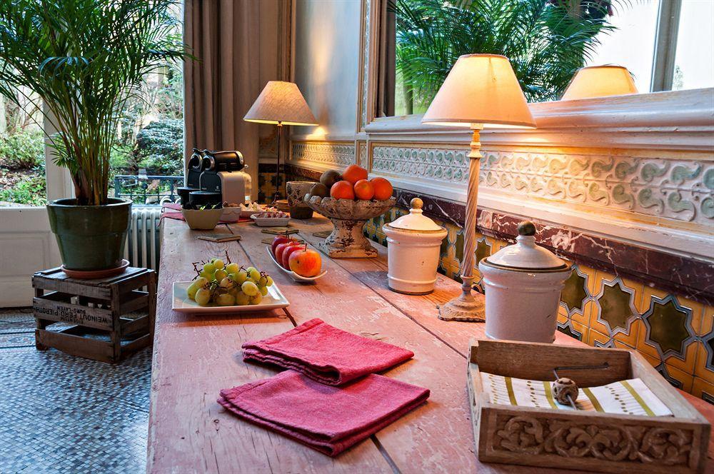 B&B Villa Leopoldine Brussels Guesthouse Иксел Екстериор снимка
